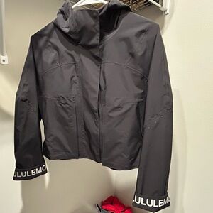 Lululemon windbreaker jacket